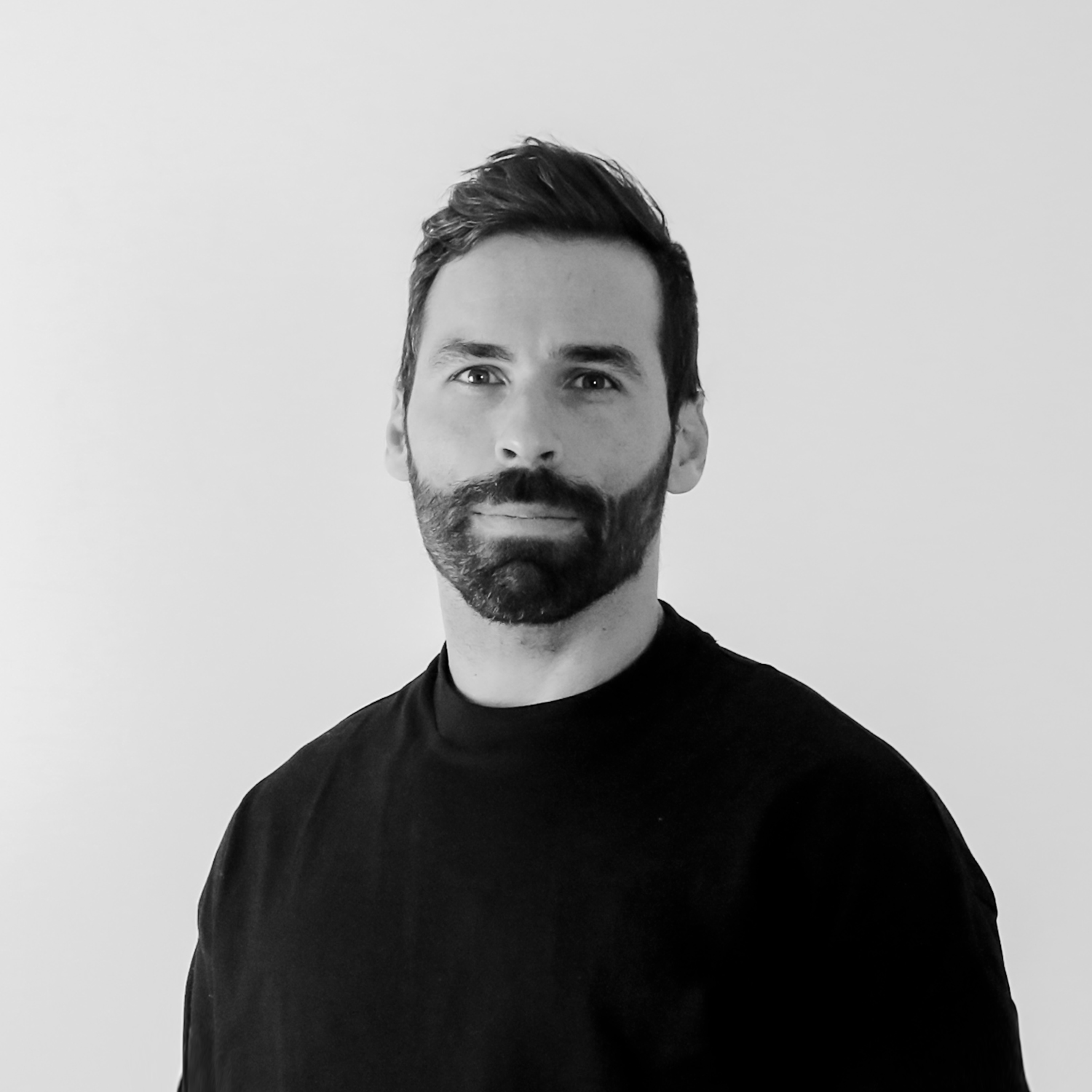 Adrián Mora, fotógrafo colaborador