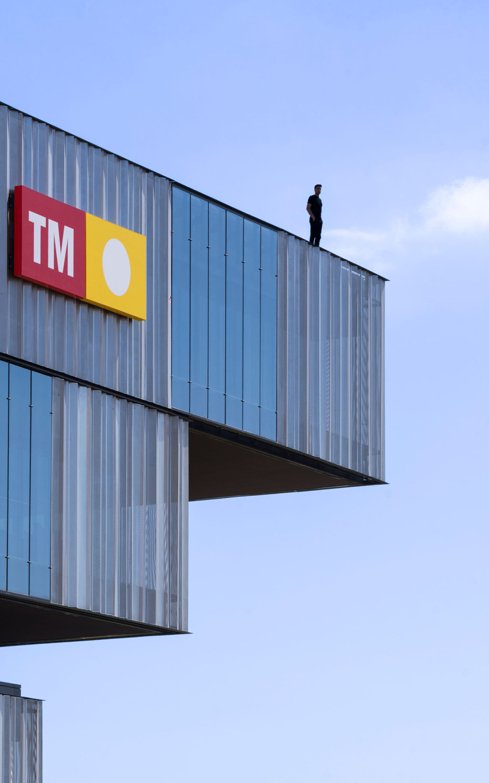 Sede TM Grupo Inmobiliario, arquitectura corporativa oficinas de Rubén Muedra Arquitectura