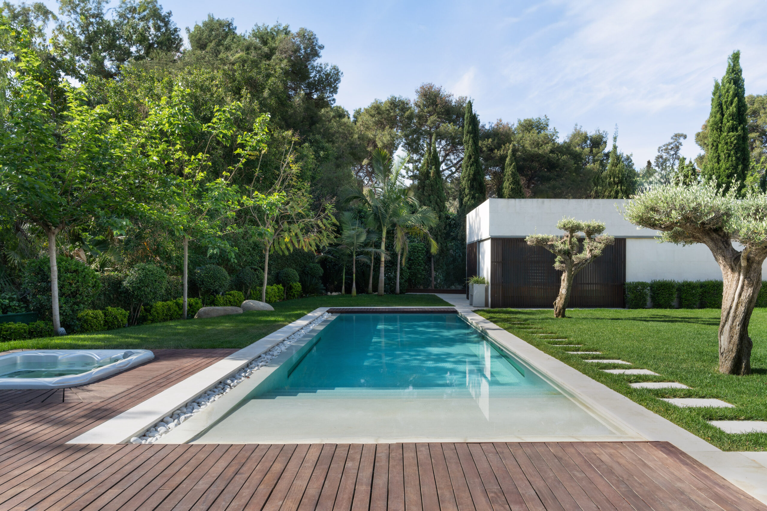 Casa Abrazo — Rubén Muedra Arquitectura